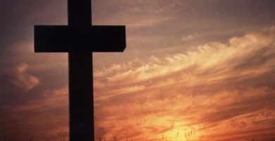Oración para levantar la cruz